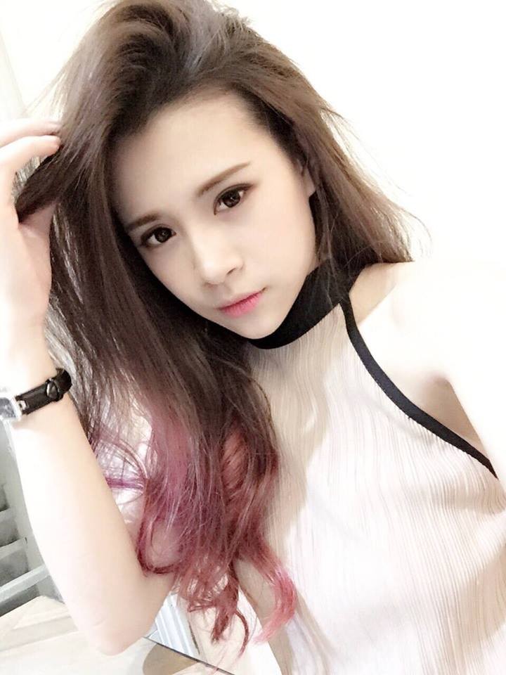 Hot girl Tao Quan tren ghe khan gia ngay ay - bay gio-Hinh-5